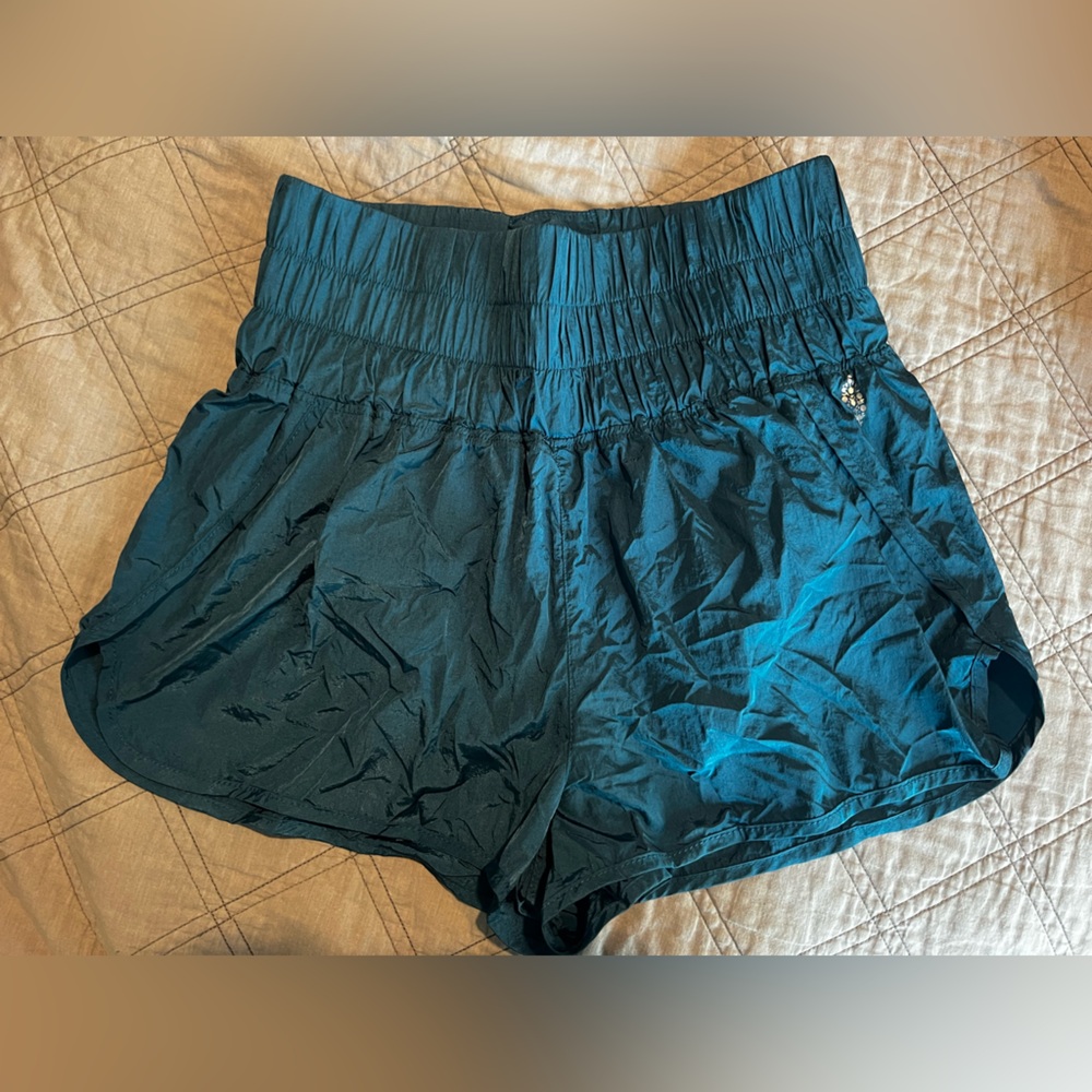 FREE PEOPLE FP MOVEMENT BLUE HIGH WAISTED SHORTS SZ LARGE
